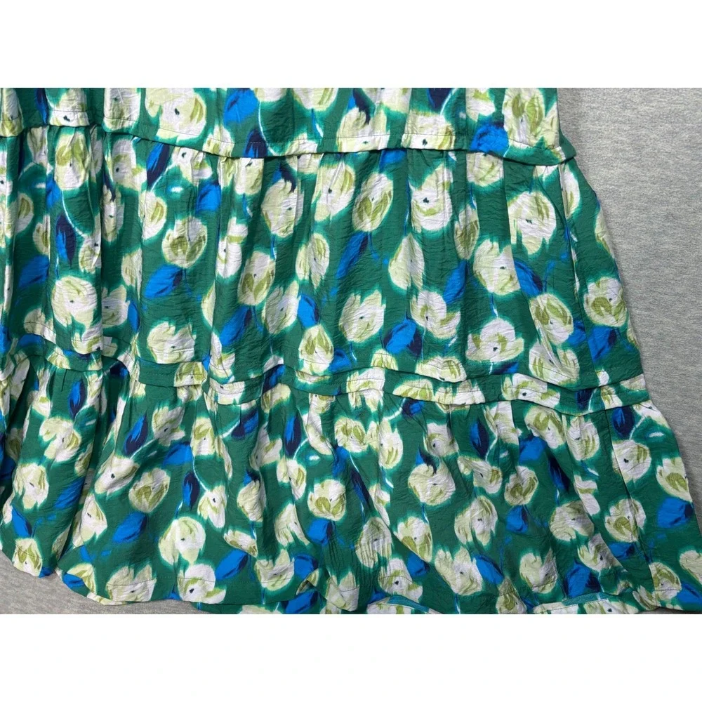 Angels Forever Young Dress L Green Floral Smocked‎ Tiered Midi